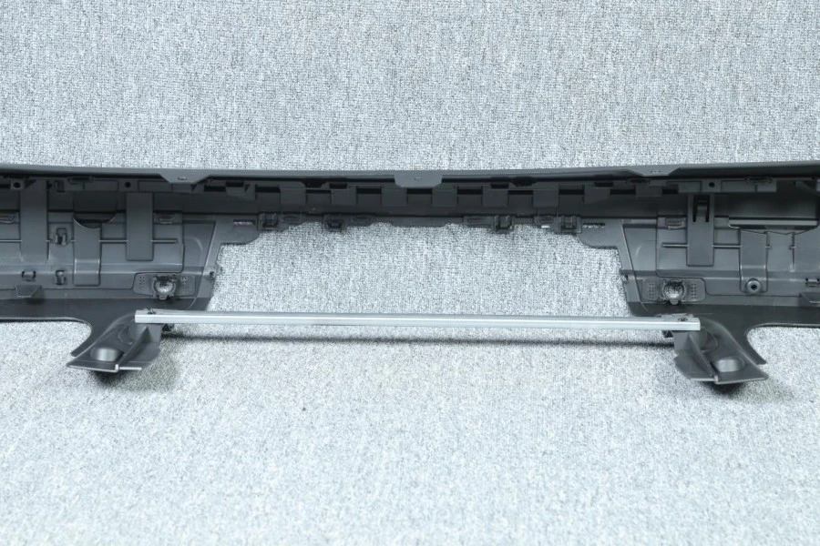Rear Bumper LR105875